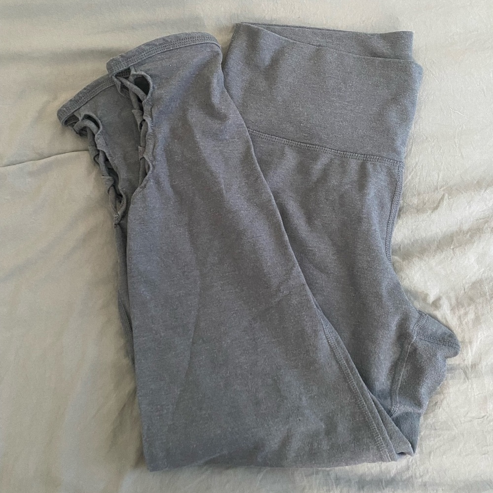 Old navy active gray leggings!